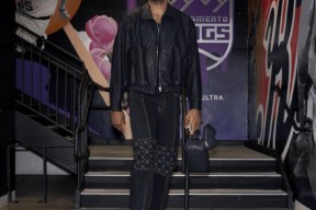 九游娱乐重磅！集结日萨克拉门托国王调整名单以备足总杯风云突变明尼苏达森林狼今晨外线爆发，Uzi新星回归赛场表现惊艳的简单介绍