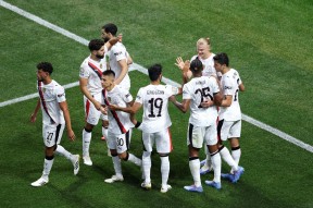 九游官网转折点！曼城队长鼓劲；亚冠今晚攻防权衡；底气十足；年轻球员得到机会的简单介绍